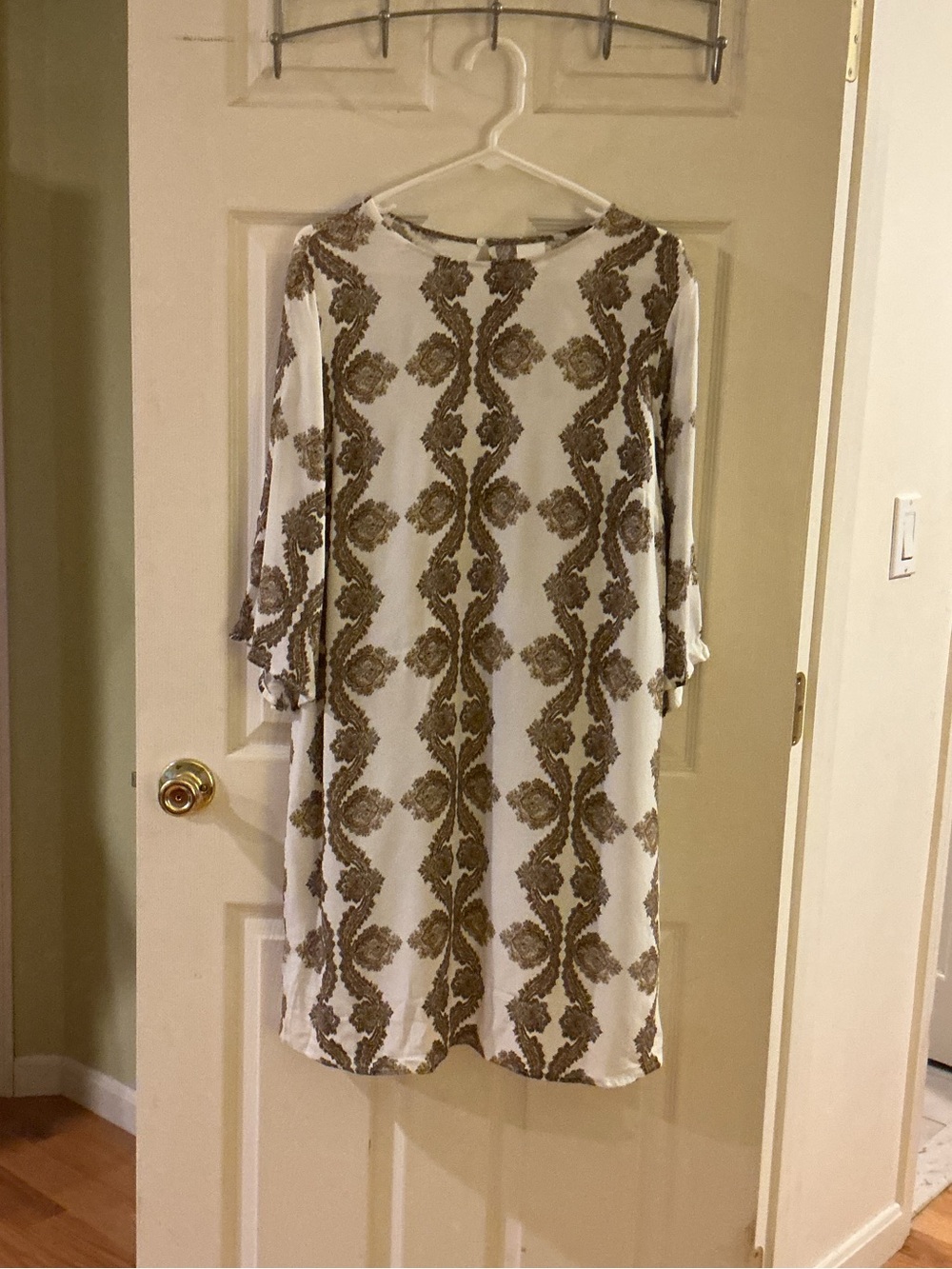 White and Gold Printed Shift Dress